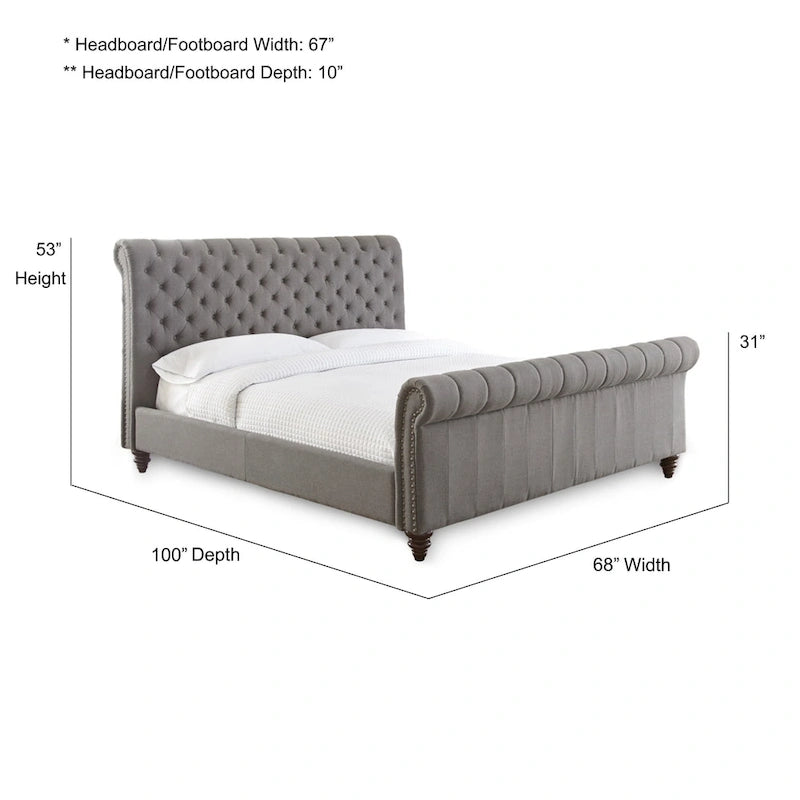 Rembourrage luxueux recouvrant la tête et le pied de lit à volutes