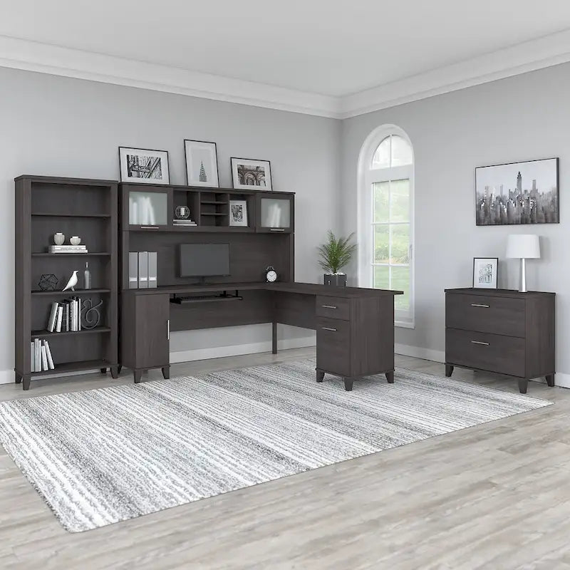 Bureau d'angle avec huche, armoire et bibliothèque intégré(e) en
